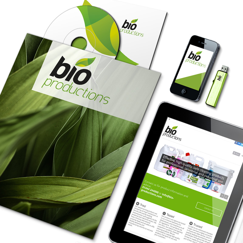 social_03_bio